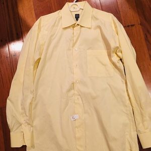 Ike Behar yellow button down men’s shirt